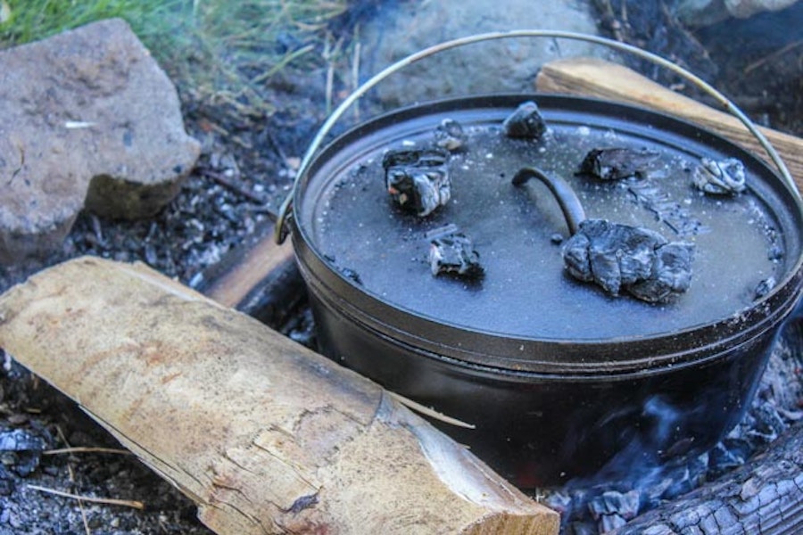 How to Cook Beef Stroganoff in a Dutch Oven