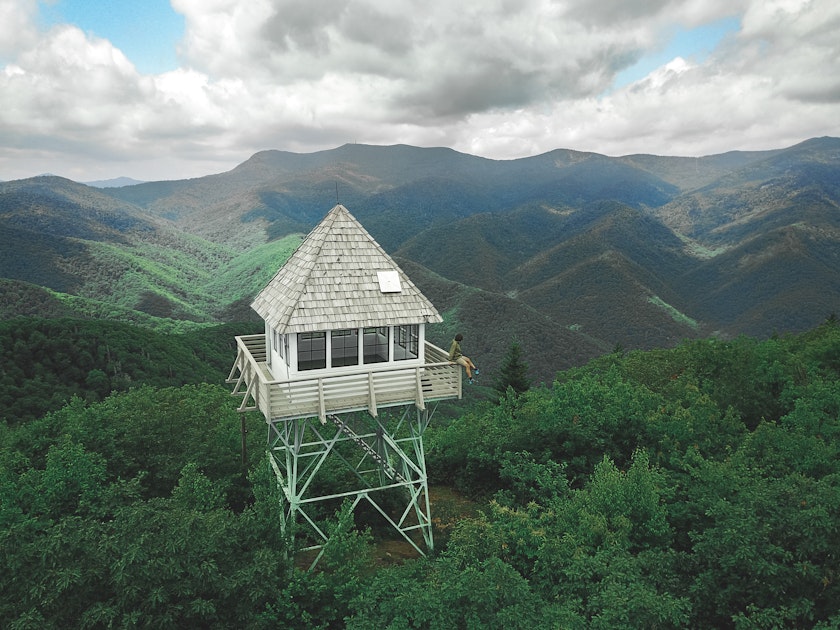 Hike Deep Gap Trail at Mt. Mitchell State Park, Deep Gap Trailhead